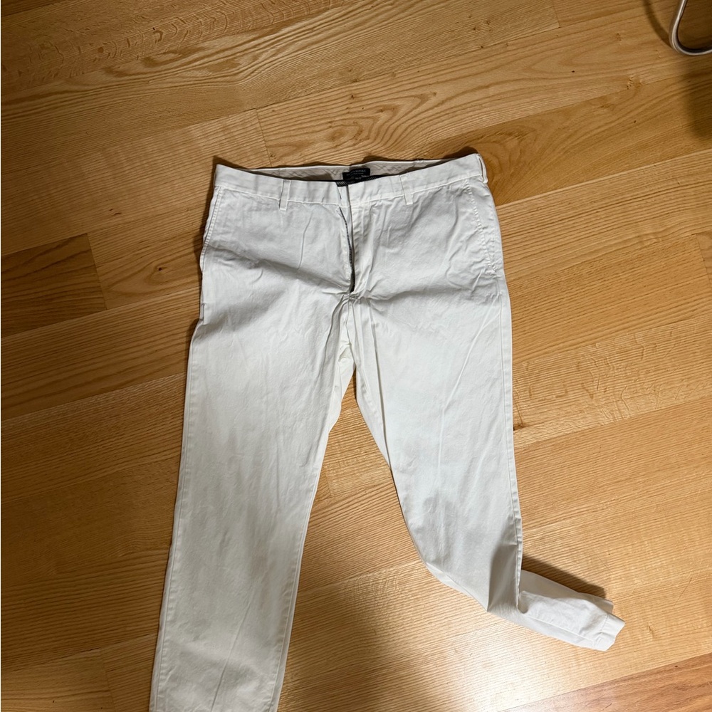 Banana Republic White Men's Chino Pants